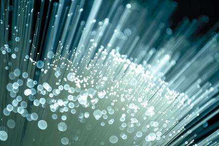 「ADSS光缆」光纤衰减系数是如何定义的？